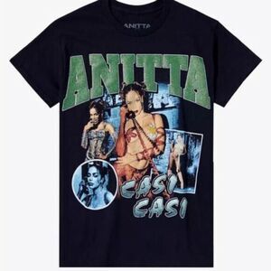NWT Women’s ANITTA Black Graphic Photo Collage Boyfriend Fit - Size Medium